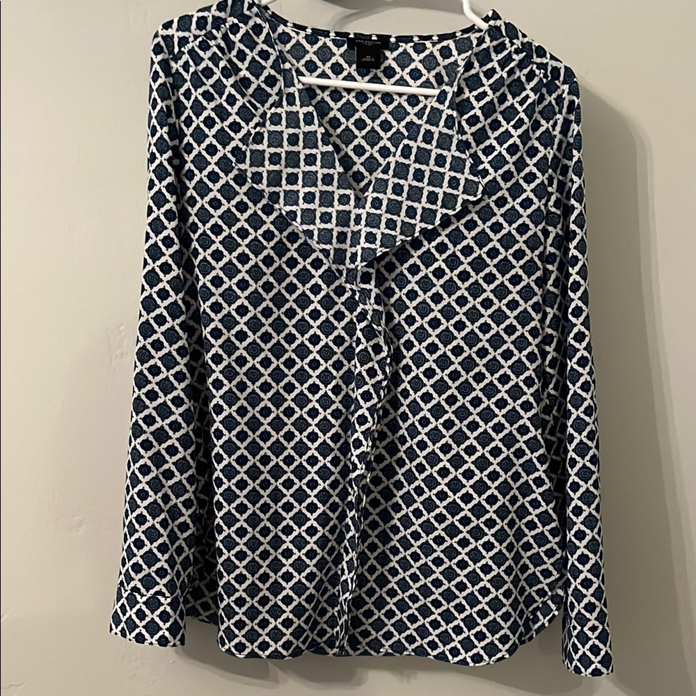 Ann Taylor Dark Blue and White Long Sleeve Notched Collar Blouse